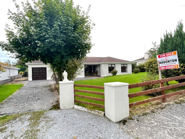 5 The Rise, Barrymore, Athlone, Co. Roscommon